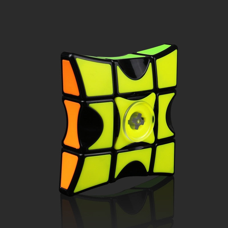 Cubo Mágico e Hand Spinner 2 em 1